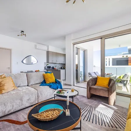 Mulberry Court Premium Apartamento Limassol