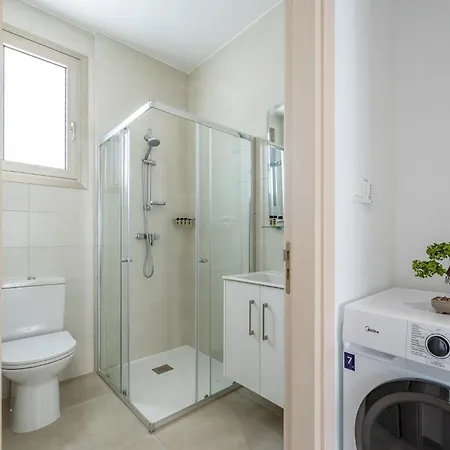 Mulberry Court Premium * Λεμεσός